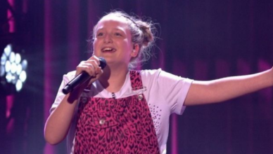 À seulement onze ans, Giorgia Borg a foulé la scène avec sa nouvelle chanson originale, « Be Free », le regard toujours aussi passionné qu’avant, lorsque Alesha Dixon avait actionné le Golden Buzzer.